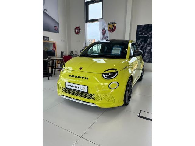 Abarth 500 e Turismo Vorführwagen Wallbox Gratis