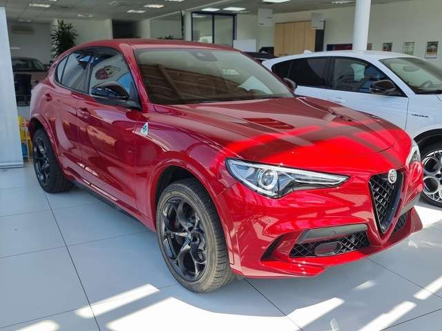 Alfa Romeo Stelvio Quadrifoglio 2.9 V6 Bi-Turbo 510PS Q4