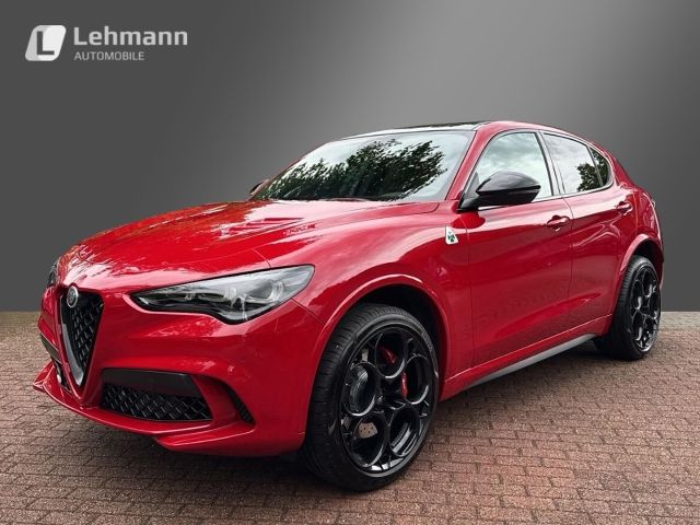 Alfa Romeo Stelvio 2.9 V6 Bi-turbo Quadrifoglio+LED+PANO+21Zoll+