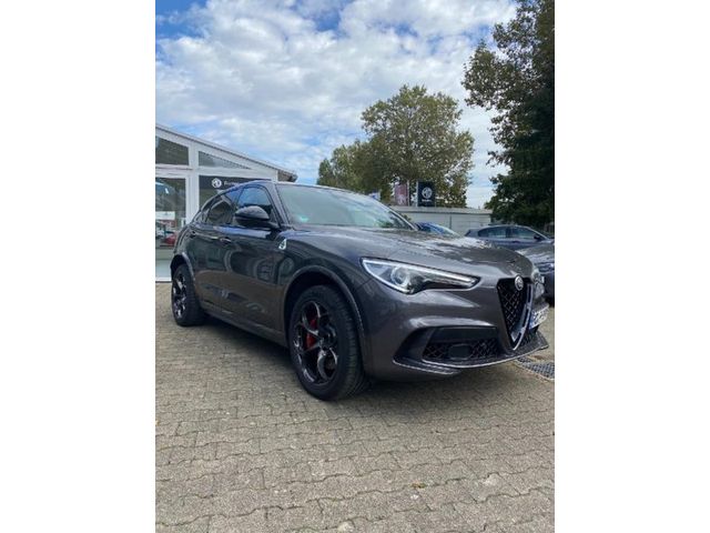 Alfa Romeo Stelvio Quadrifoglio Q4