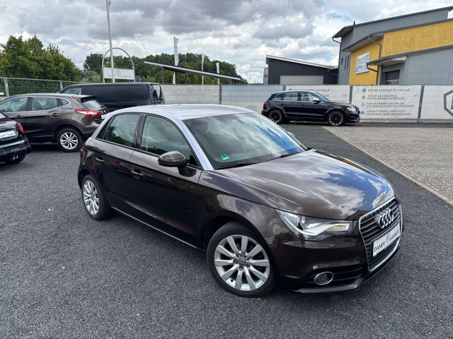 Audi A1 Sportback 1.6 TDI Navi BiXenon Zahnriemen Neu
