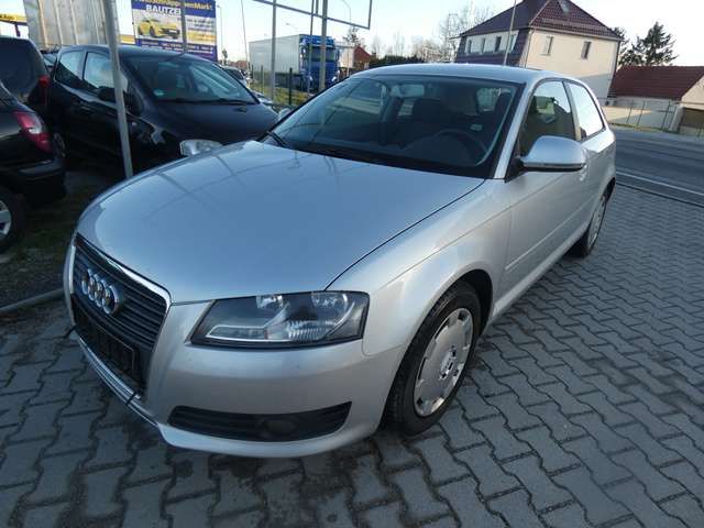 Audi A3 1.6 Attraction Klima Winterräder HU AU Neu