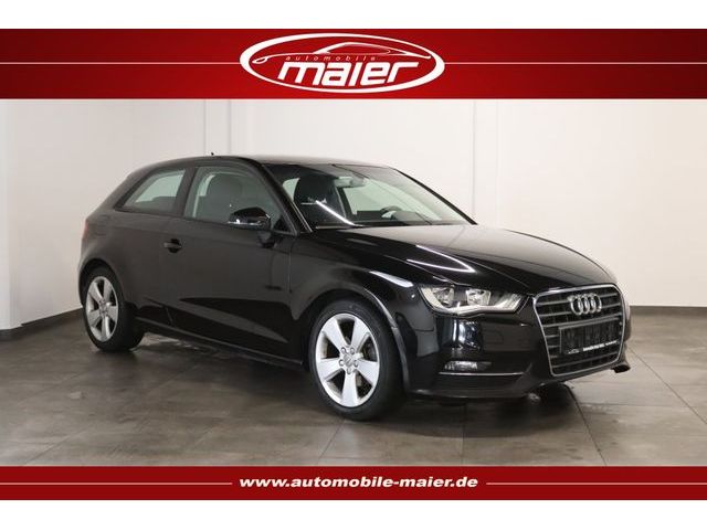 Audi A3 2.0 TDI S Line Fahrwerk-Navi-Klimaa.-SHZ-PDC-