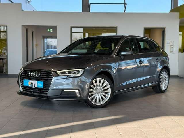 Audi A3 Sportback e-tron sport*Navi*Tempo*LED*SHZ*PDC