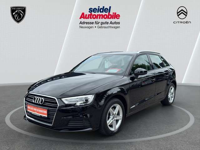 Audi A3 1.5 TFSI cod Sportback wenig KM, NAVI, XENON