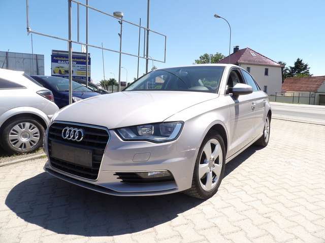 Audi A3 Attraction Limusine Klima