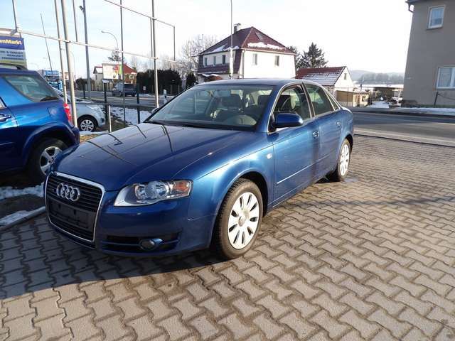 Audi A4 2.0 TFSI quattro, Klima, HU-AU NEU