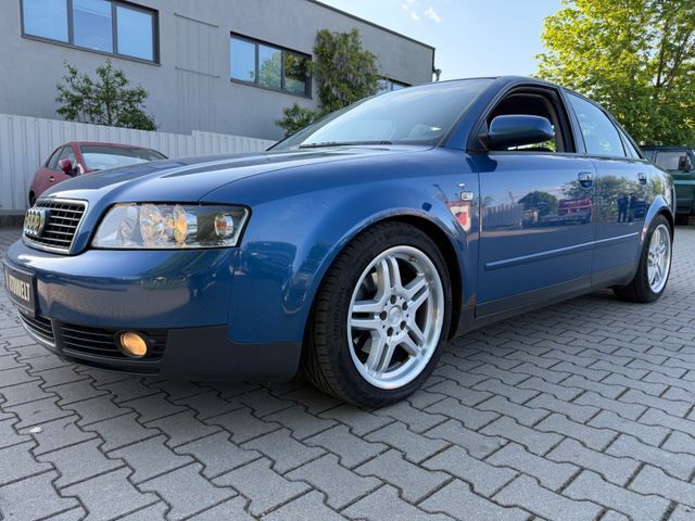 Audi A4 1.8 T / 150 PS / 1 HAND / KLIMA / TÜV 02-26 *