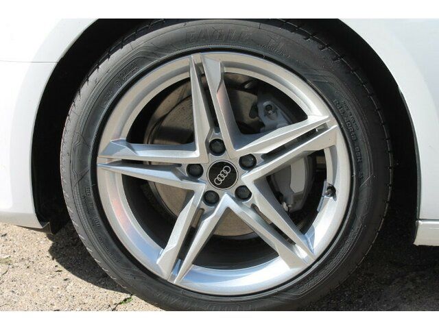 Audi A4 TDi Quattro S-Line Panodach Navi Standh