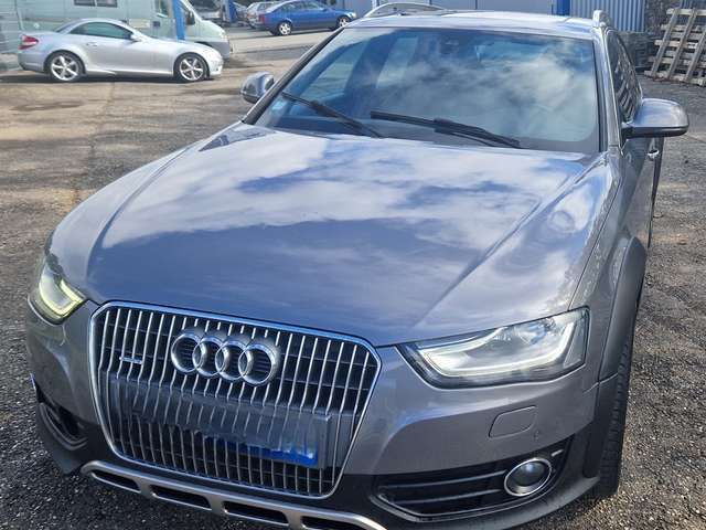 Audi A4 allroad quattro quattro (clean die.) 3.0 TDI DPF S tron