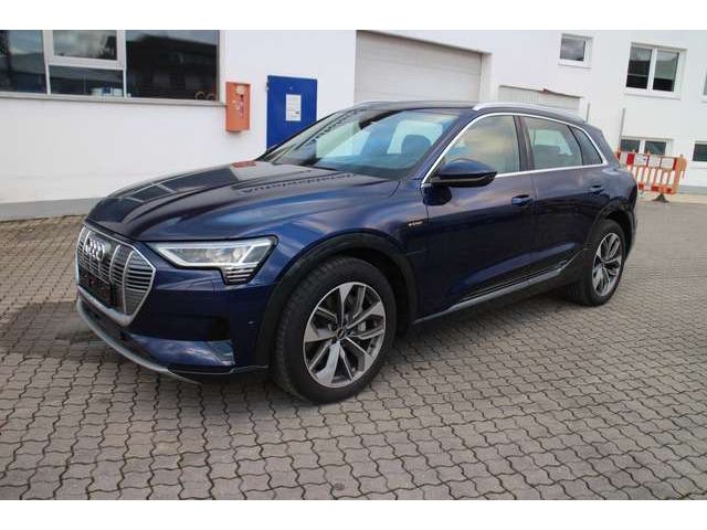 Audi e-tron 55 quattro advanced