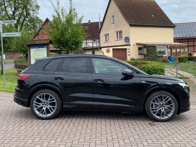 Audi Q4 40 e-tron 3x S-Line 21" Optik Paket sofort