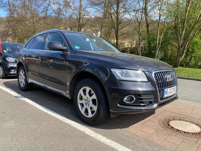 Audi Q5 2.0 TFSI quattro Motorschaden Scheckheft DSG Leder