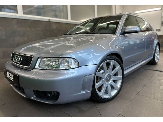 Audi RS 4 2.7 quattro TOP Zustand TÜV+ Inspektion NEU