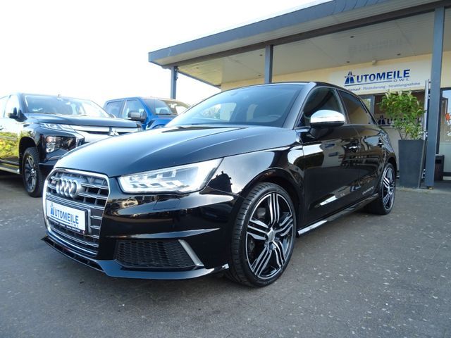 Audi S1 Sportback 2.0 TFSI quattro MMI-NAVI XENON PDC