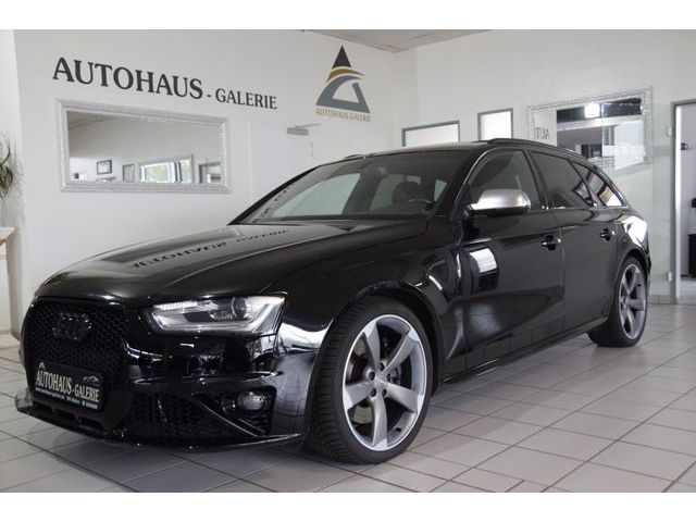 Audi S4 Avant 3.0 TFSI QUATTRO/S-LINE SPORTPAKET/PANO