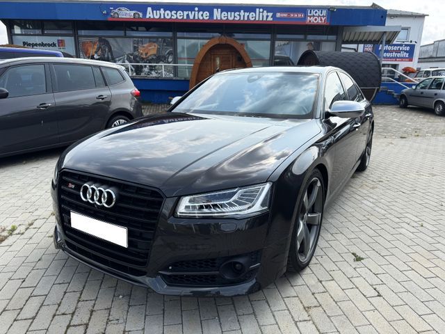 Audi S8 4.0 TFSI quattro Facelift.BOSE.R.Kam.