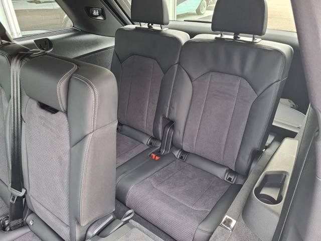 Audi SQ7 4.0 TFSI quattro AHK SoftClose Pano 7Sitz...