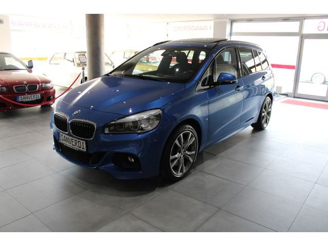 BMW 220 d GT xDrive M-SPORTPAKET NAVI LED PANORAMA