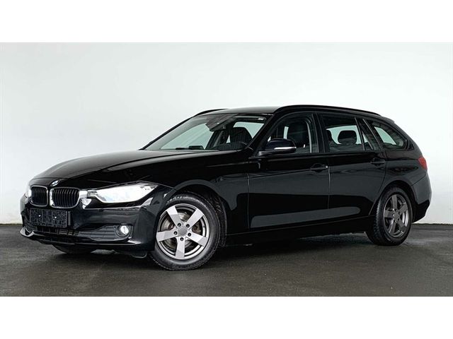 BMW 318 d Touring AHK Klimaautomatik Navi Einparkhilfe