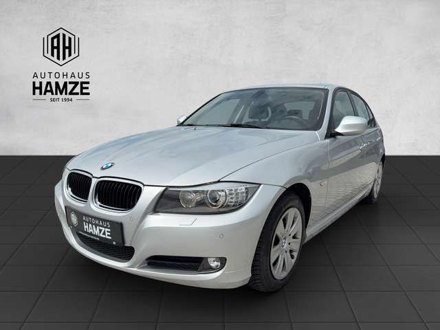BMW 320 i Lim.|Xenon|Automatik|Tempomat|PDC|1-Hand!