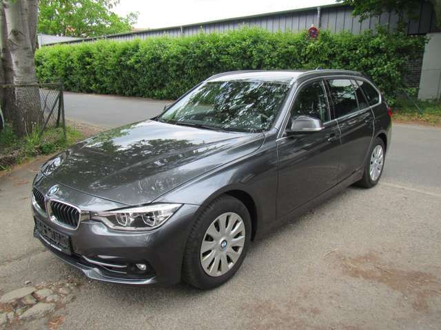 BMW 320 Touring 320i Sport Line Leder LED PDC Autom.