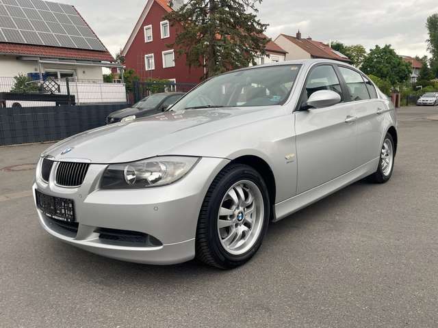 BMW 325 325i E90 WIE NEU!!! TÜV NEU 04/2027