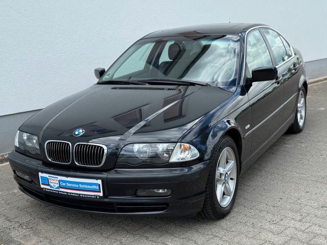 BMW 328 i Automatik, Leder, Schiebedach, LM-Räder,PDC