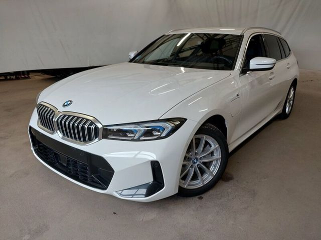 BMW 330 e Aut. M Sportpaket LED DAB Hifi Parkassist Liv