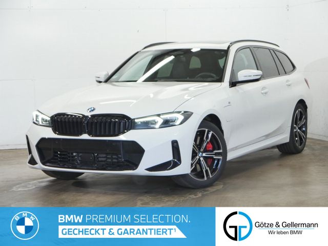 BMW 330 e Touring M Sport PRO AHK HeadUp Pano FACELIFT