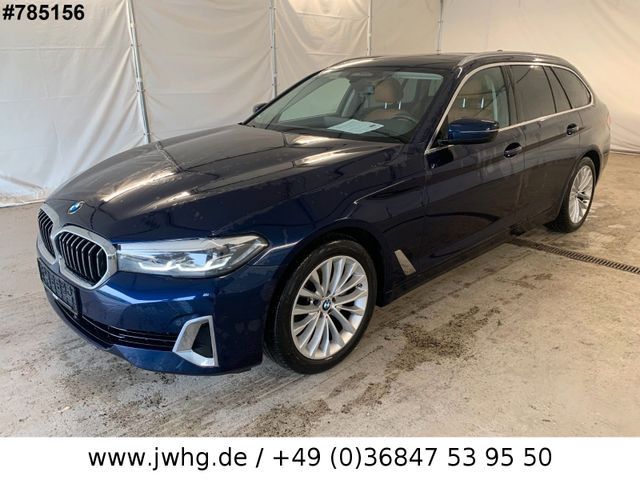 BMW 520 D T Luxury COCKP-PRO/DRIVING ASS+/PANO/KAM/18