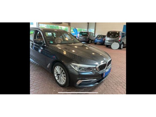 BMW 520 d xDrive Luxury Line LED+AHK+HUD