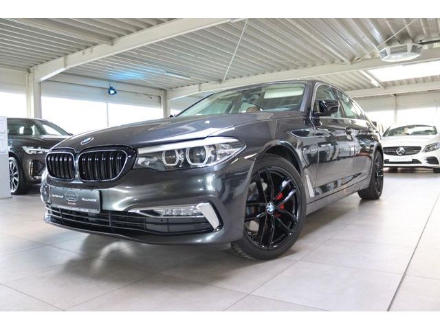 BMW 520 d xDrive Luxury Line 140 kW (190 PS...