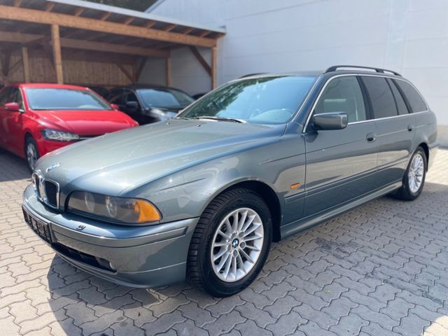BMW 525 i A touring E39 Facelift /XENON/NAVI/GSD/BT-A