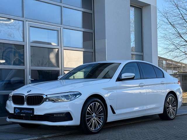 BMW 530 e xDr*ACC*LEDER*KAM*HUD*KEY*M SPORT L