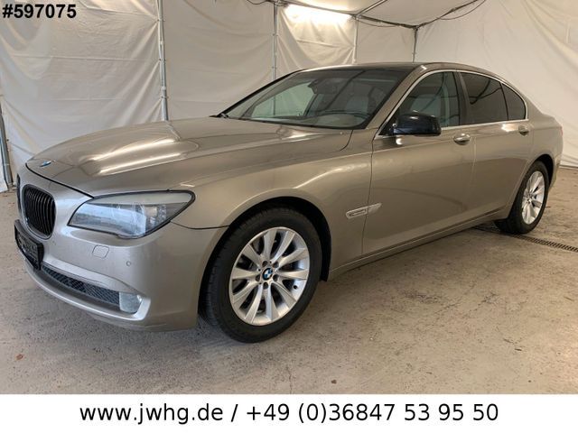 BMW 730 d Xen VLeder NavProf HeadUp Kam Glasdach SiHz