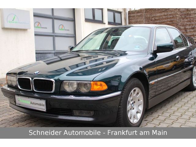 BMW 740 i·1.Hd·181tkm·Leder·Navi·Xenon·Garagenwagen!!