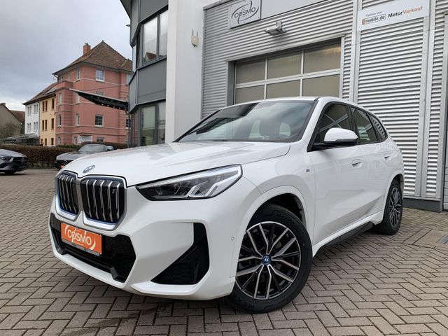 BMW iX 1 30 xDrive M Sport AHK+LED+HIFI+Widescreen