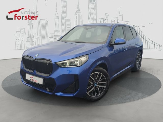 BMW iX 1 30 xDrive M Sport AHK ACC Lenkradheiz. SHZ