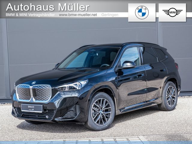 BMW iX 1 eDrive20 M Sport AHK Premium Pano Totwinkel
