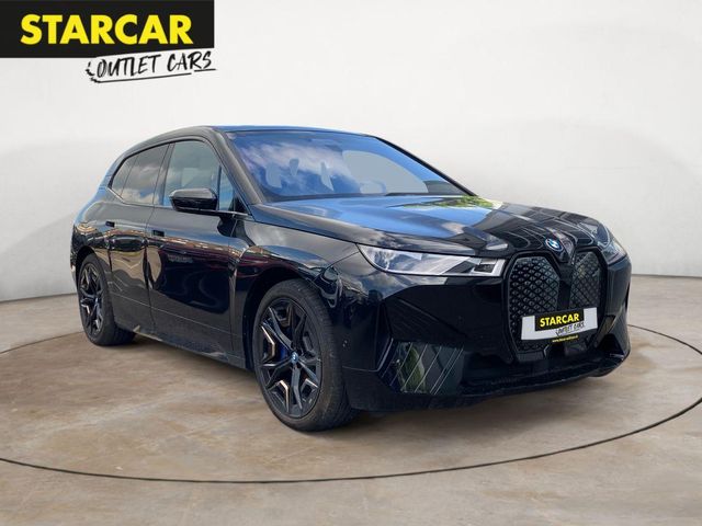 BMW iX 40 xDRIVE SPORTPAKET+PANO+HUD+ACC+LASER+AHK+360°