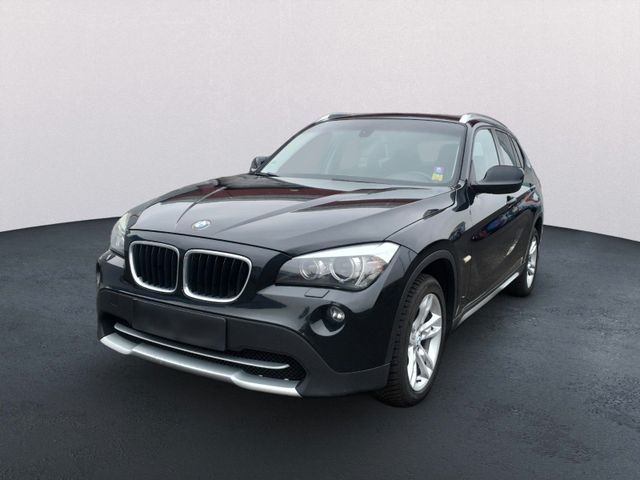 BMW X1 Baureihe X1 20 d xDrive*AHK*Navi*Xenon*PDC*SH