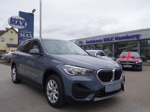 BMW X1 18 d/1-HAND/NAVI/PANORAMA/KAMERA