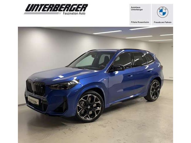 BMW X1 M35i xDrive Sportpaket Pro Head-Up HK