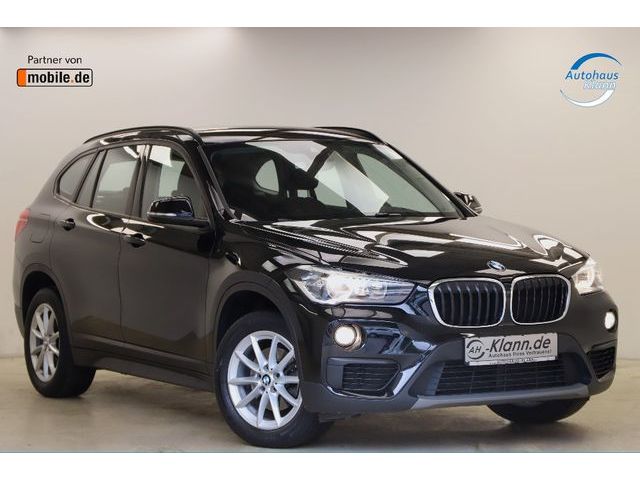 BMW X1 18 i 1.5 136PS sDrive Navi R-Kamera