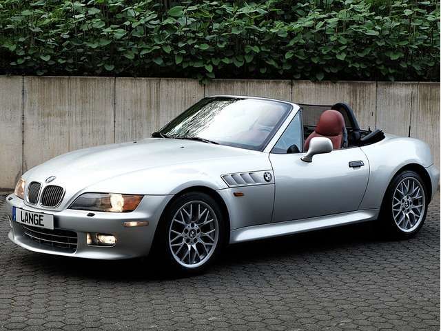 BMW Z3 Roadster 3.0i Automatik in neuwertigem Zustand !!!