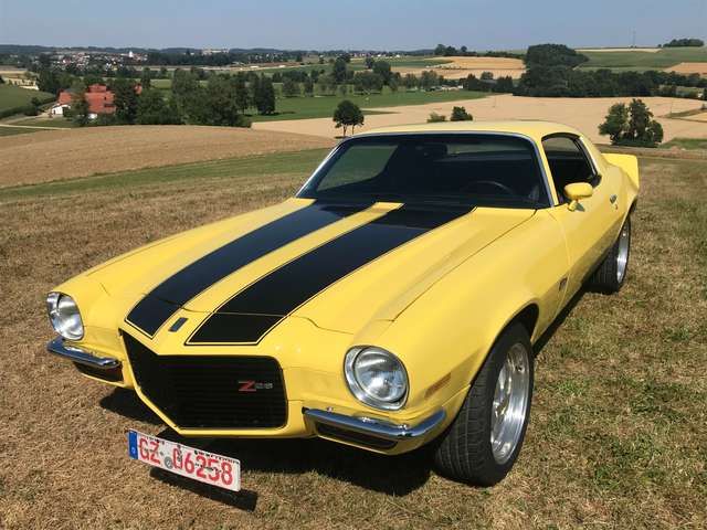 Chevrolet Camaro 350 Bumblebee mit TÜV und H-Kennzeichen!