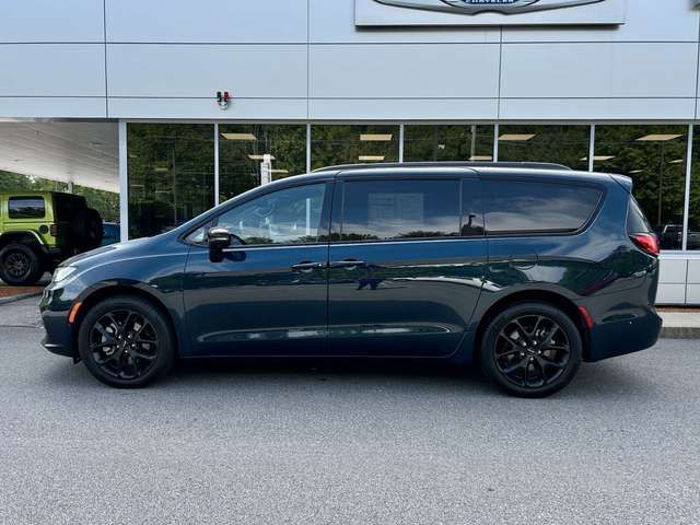 Chrysler Pacifica 3,6 Limited S Allrad absolute Vollausst