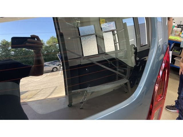 Citroen Berlingo III 1,2 PT Plus M Facelift AHK LED Kamera