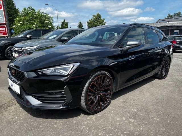 Cupra Leon ST 2.0 DSG -AHK -LM 19" -M+S -Winterpaket -LED uvm